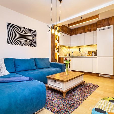 'Little Little' House In The Town Center & Parking Apartment Plovdiv Exterior photo