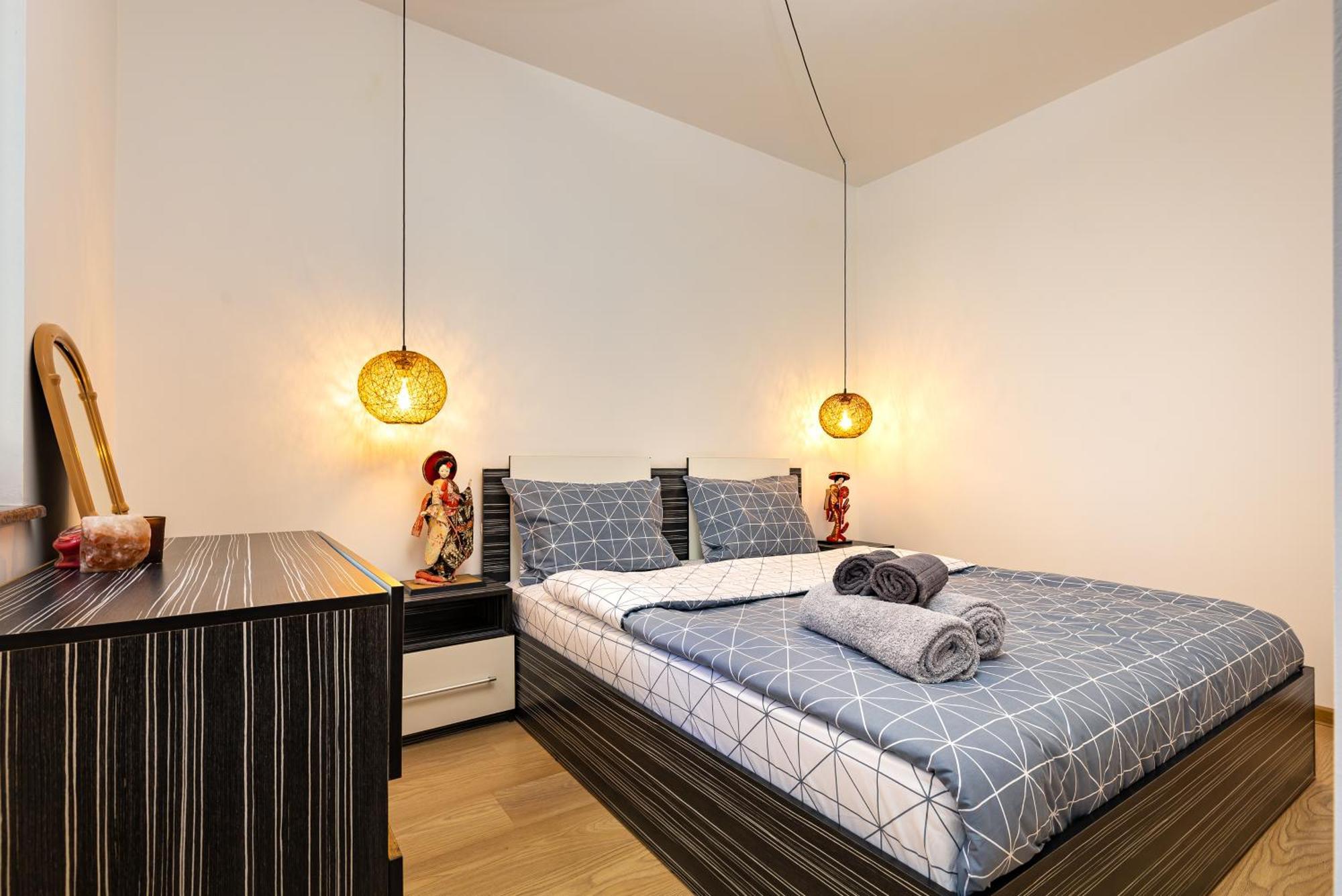 'Little Little' House In The Town Center & Parking Apartment Plovdiv Exterior photo